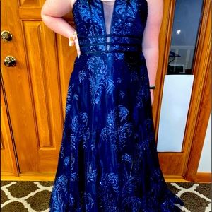 navy corset prom dress!